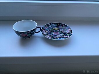 Nový retro šálek s podšálkem z čínsk. porcelánu - květiny