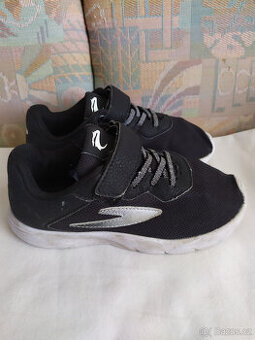 DĚTSKÉ ČERNÉ BOTASKY VICTORY VEL.31