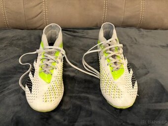 Dětské kopačky Adidas Predator lisovky vel. 7,5