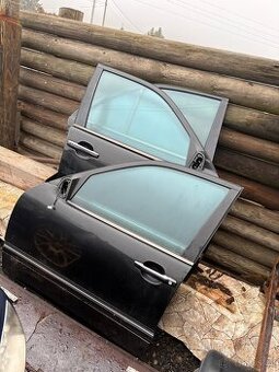 Dveře mercedes w210