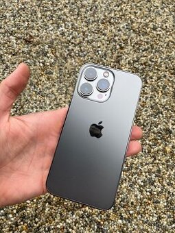IPhone 13 Pro - baterie 100%