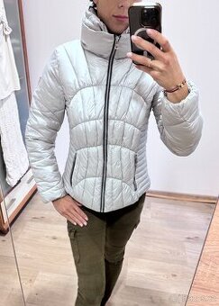Bunda Guess