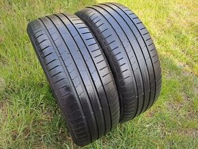 2x Letní pneu Pirelli P-Zero Luxury S. - 245/45 R20 XL - 80% - 1