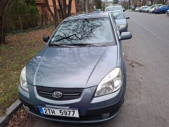KIA RIO SPORTY