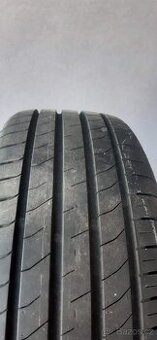 Letní pneu 205/60r16