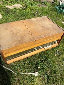 Historický gramofon Opereta
