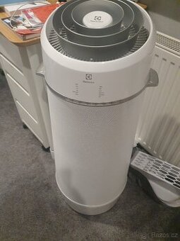 Přenosná klimatizace Electrolux WP71-265WT