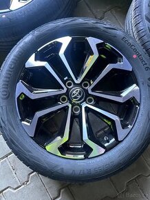 Originál sada alu Yaris Cross 17”