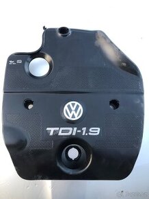 Kryt motoru VW