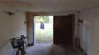 pronájem garáže u nádraží ČD, Nbk - 1
