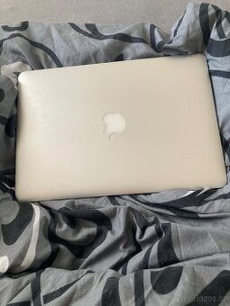 MacBook Air 13