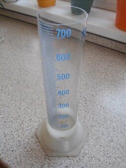 laboratorní sklo