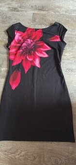 Šaty Desigual- velikost 42
