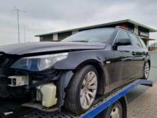 Bmw e61 530da 160 kw black sapphire