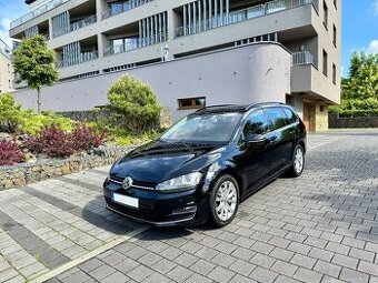 Volkswagen Golf VII 2.0 TDI 4×4 110 kW – plná výbava, TOP