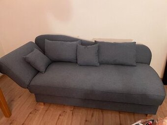 Sofa a rozkládací jídelní stůl + 4 židle