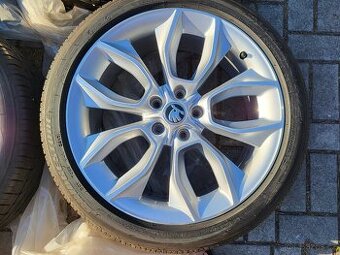 NOVÉ 19" Letní Škoda CRATER Karoq 5x112 8J ET45 225/45/19