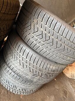 315/40 R21 + 275/45 R21