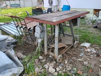 Cirkulárka s kolébkou bez motoru