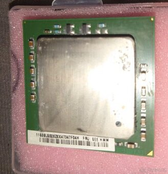 retro otestovany Xeon 2800 DP/512 KB / 533 MHz / 1.5 SL6VN S - 1