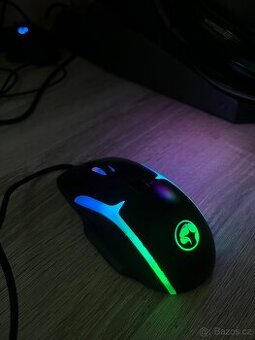 Prodám Herní myš s RGB podsvícením - 1