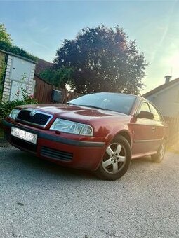 Škoda Octavia 1 1.6, 75 kW + dvoje kola