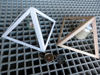 Pyramida - Dřevěný otevřený model