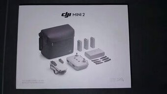 Dron DJI Mini 2 Fly More Combo