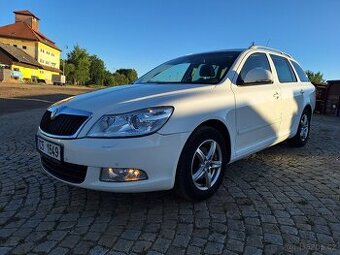 Octavia 2 facelift, DSG, VÝBAVA, NOVÁ STK