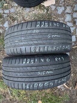 Letní pneu 2x225/40 R19 Bridgestone