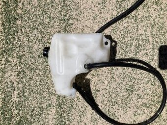 Nádrž na chladící kapalinu DUCATI Monster 937 2021-2025