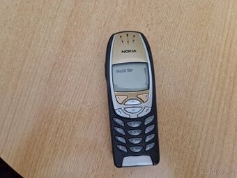 Mobilní telefon Nokia 6310i
