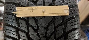 Zimní pneu 185/60R14 Nokian (90)