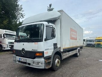 Mercedes Atego 1223 ,Hydraulické čelo,V6