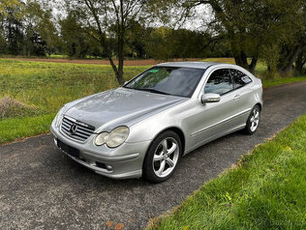 Mercedes C200 Kompresor 120kW, Coupe, Manual, Zachovale, Nov - 1