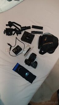 Panasonic Lumix dmc-g7 + Sigma 30 mm, f 1,4 + Moza air cross