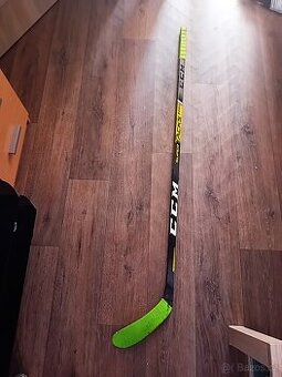 Kompozitová hokejka CCM SUPER TAKS 9280