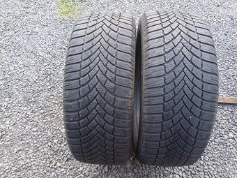 Zimní pneu Bridgestone 215/55/17 98V