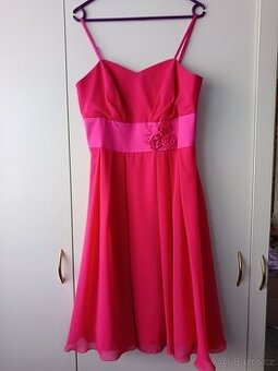 Společenské šaty vel L