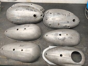 Víka kryty motoru Jawa 250 350 panelka kývačka Sport