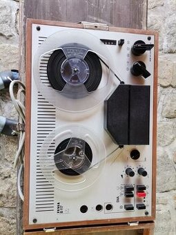 Magnetofon Tesla B117