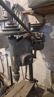 Stolní stojanová vrtačka 380V