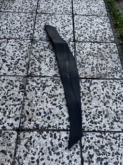 Yamaha majesty 250 - levý gumový nášlap