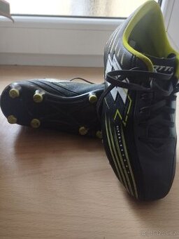 Kopačky Lotto vel.32