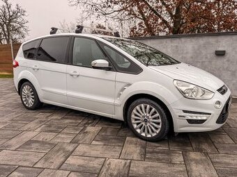 Ford S-MAX 1.6 (118 kW) – 7 míst, servisované