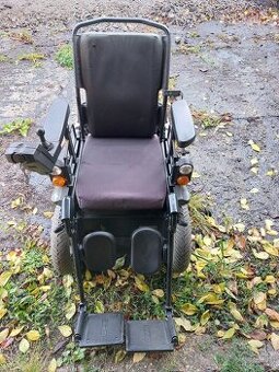 Elektrický invalidní vozík