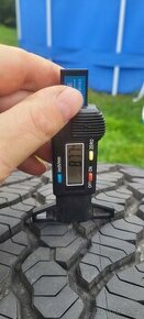 Zimní pneu 235/55/18 DOT4322 8,9mm