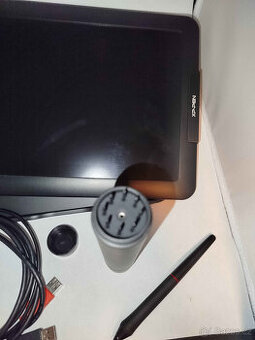 Grafický tablet XPPen Artist 12 Pro (11,6") – Skvělý stav