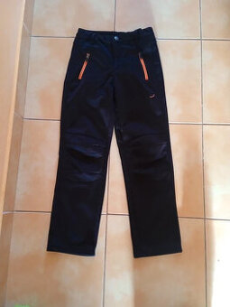 Vyteplené softshellové kalhoty vel. 134/140