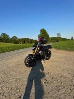 Yamaha Mt-09